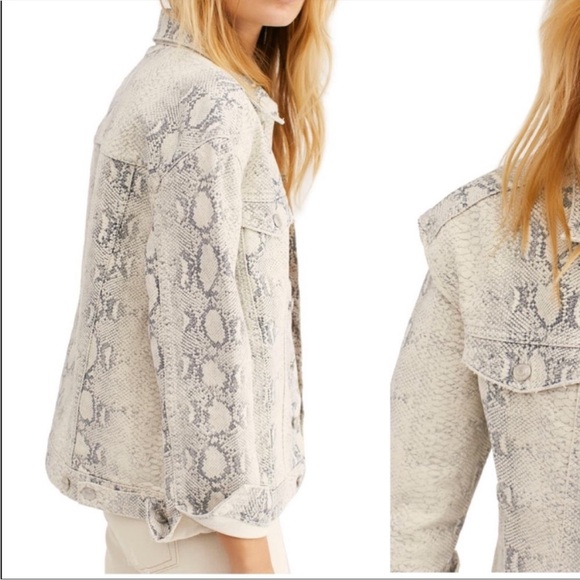 Free People Snake Trucker Jacket Sz M - Picture 4 of 11